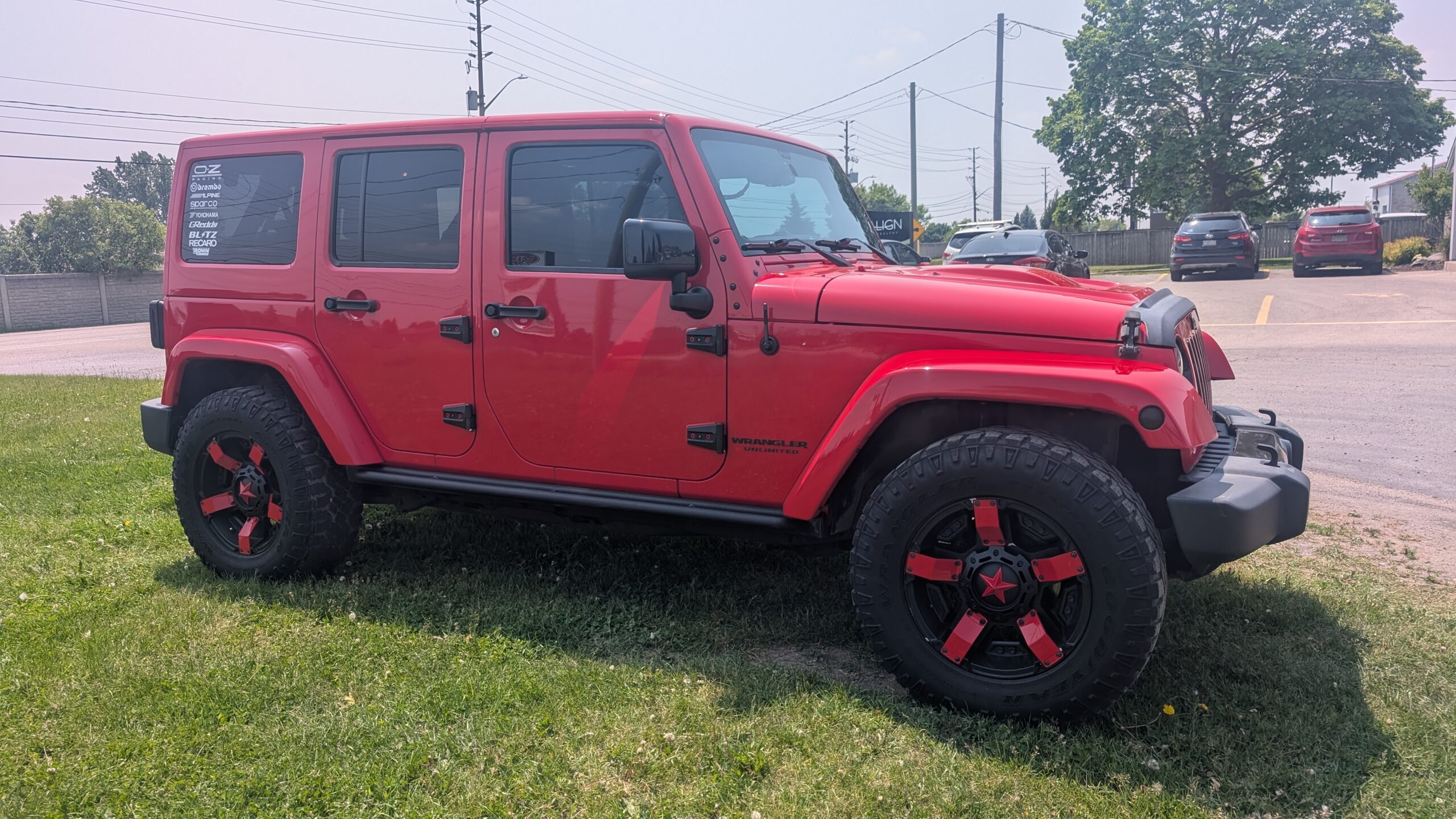 2015 Jeep Wrangler Unlimited Sahara 4×4 LEATHER