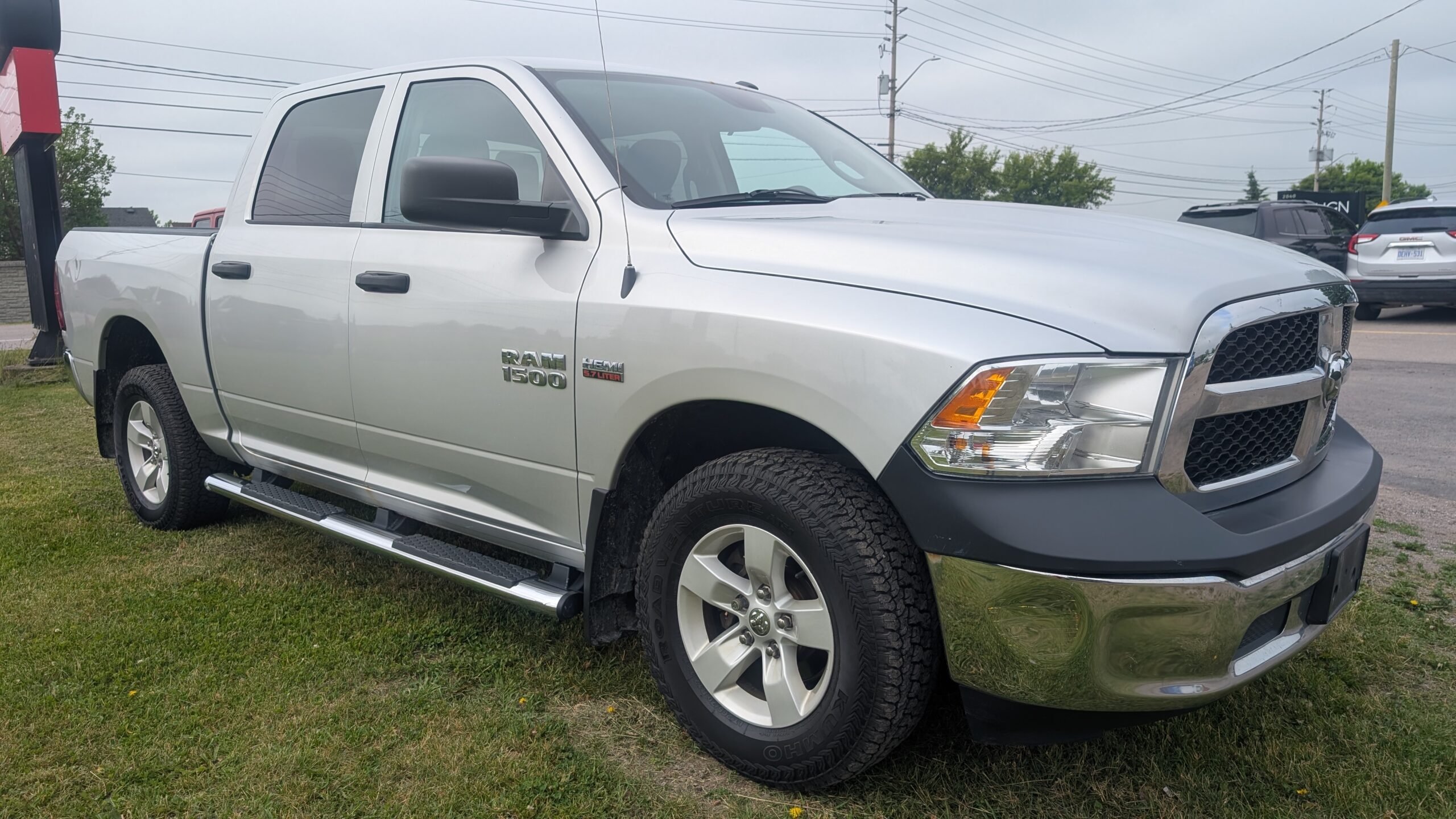 2017 Ram 1500 4WD Crew Cab